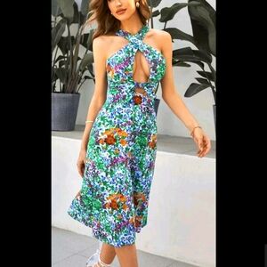 Cupshe Crystal Bunny Tie V Neck Cutout Floral Cotton Dress Size Medium